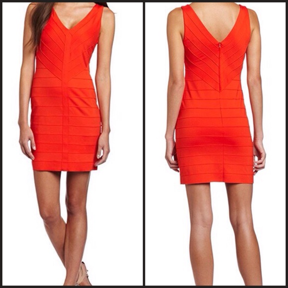 BB Dakota Dresses & Skirts - 👠BB Dakota Bodycon Dress